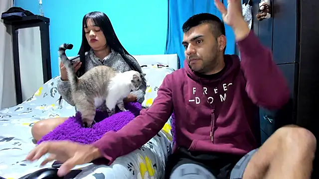2ScarletandRyan8 online show from May 2026 09:01:01 AM