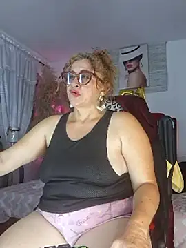 evelin hott online show from February 2025 06:51:02 AM