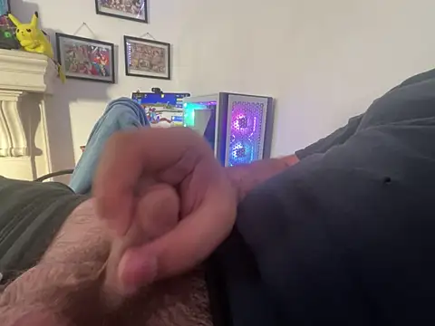 HardlyaBrigade online show from May 2026 11:23:02 PM