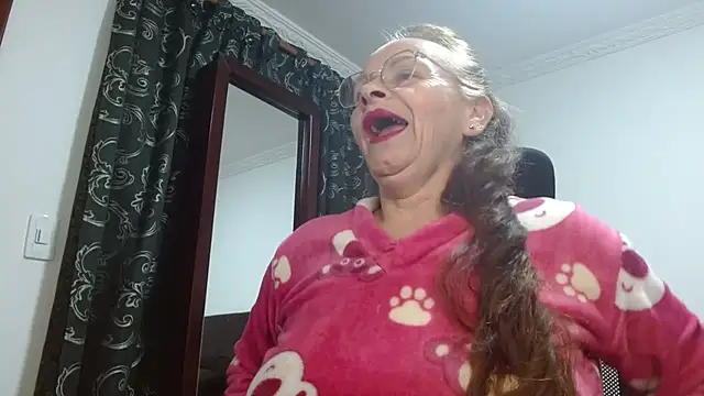 asleycavta online show from October 2025 01:59:01 AM