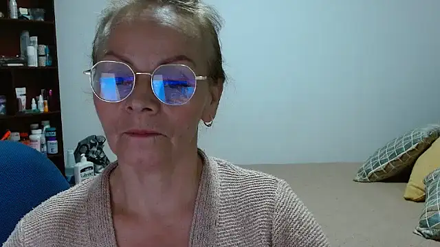 asleycavta online show from March 2025 12:34:02 AM