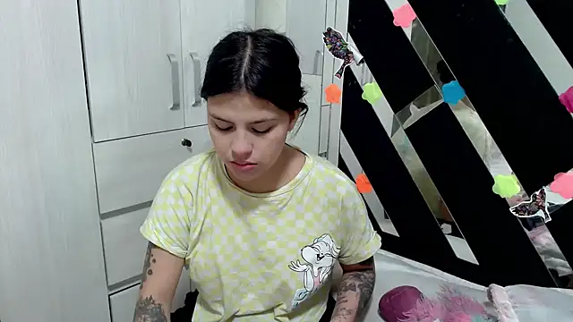 Snapshot of katery_wok11 chatting on November 2025 05:29:01 PM katery wok11 online show from November 2025 05:29:01 PM