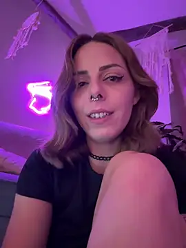 Mia Railey online show from November 2025 03:02:02 AM