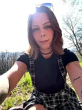 Snapshot of Mia_Railey chatting on March 2026 02:39:02 PM Mia Railey online show from March 2026 02:39:02 PM