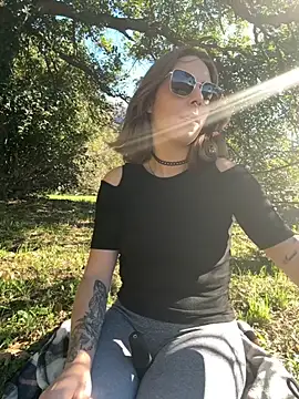 Mia Railey online show from October 2025 01:10:02 PM