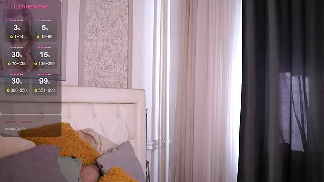 Snapshot of Adelyn_Chase chatting on October 2025 10:14:02 AM Adelyn Chase online show from October 2025 10:14:02 AM