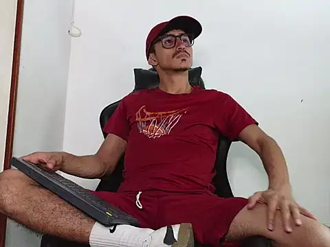 HomeAloneK online show from December 2025 10:13:01 PM