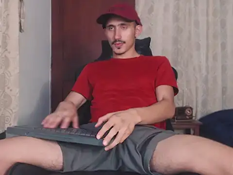 HomeAloneK online show from October 2025 07:44:02 PM