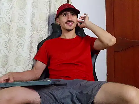 HomeAloneK online show from April 2026 08:16:01 PM