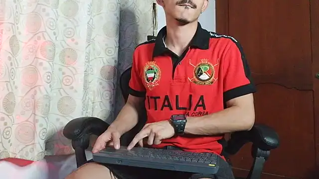 HomeAloneK online show from June 2026 07:36:01 PM