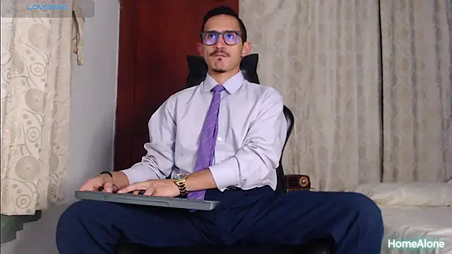 HomeAloneK online show from September 2025 07:21:02 PM