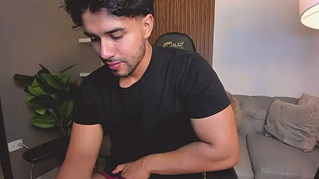 liam collins21 online show from March 2026 08:21:01 PM