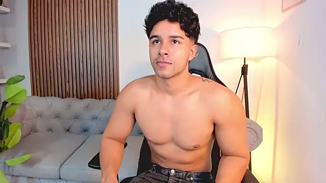 Snapshot of liam_collins21 chatting on November 2025 11:47:02 AM liam collins21 online show from November 2025 11:47:02 AM