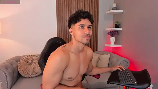 liam collins21 online show from March 2025 11:45:01 AM