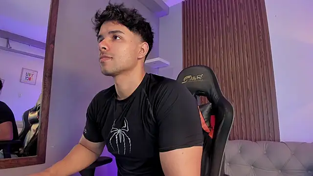 liam collins21 online show from January 2026 11:49:01 AM