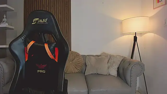 liam collins21 online show from March 2026 12:27:02 PM