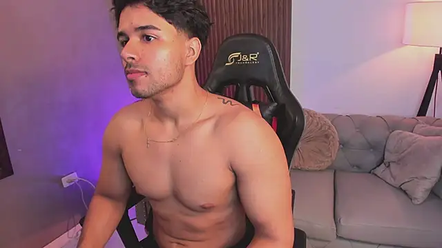 liam collins21 online show from February 2026 12:10:02 PM