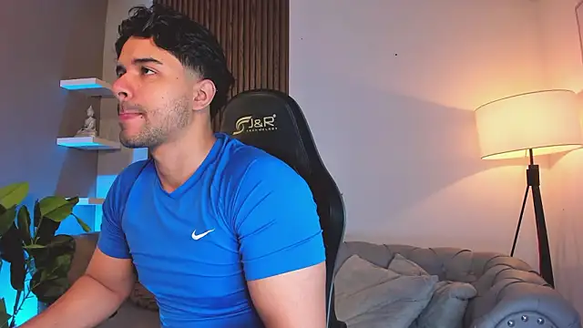 liam collins21 online show from March 2026 11:38:01 AM