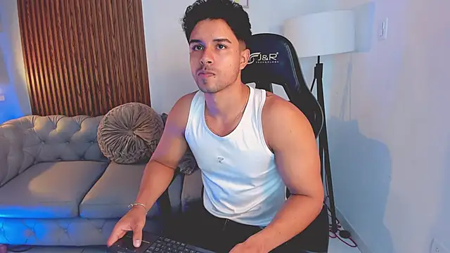 Snapshot of liam_collins21 chatting on October 2025 11:53:02 AM liam collins21 online show from October 2025 11:53:02 AM