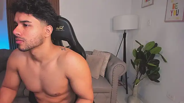 liam collins21 online show from February 2026 12:07:01 PM