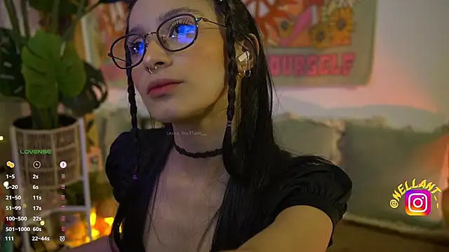 antonella maitt1 online show from November 2025 04:05:02 AM