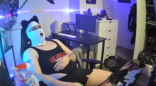 Longcock3345 online show from January 2025 06:43:01 PM