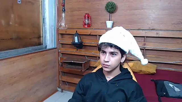 alex 477 online show from December 2025 11:35:01 AM