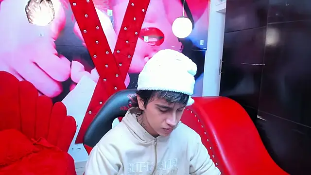 alex 477 online show from December 2025 11:34:02 AM