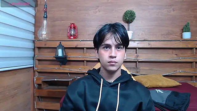 alex 477 online show from November 2025 11:46:03 AM