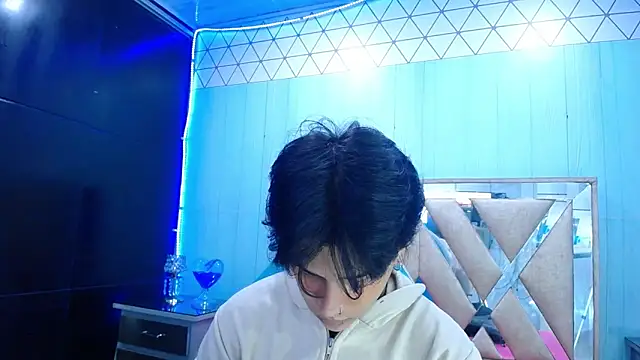 alex 477 online show from November 2025 11:37:01 AM