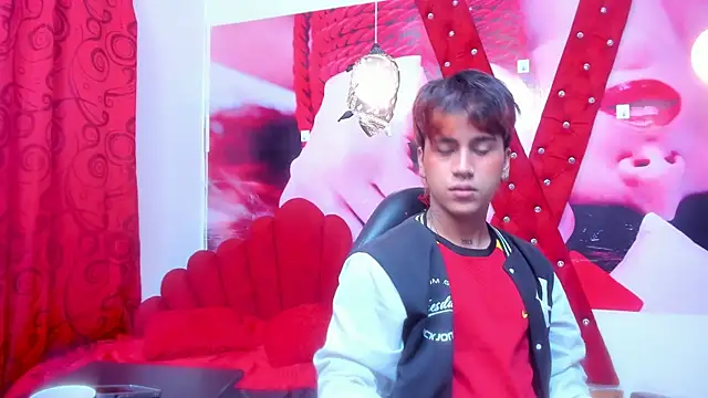 alex 477 online show from September 2025 11:32:01 AM