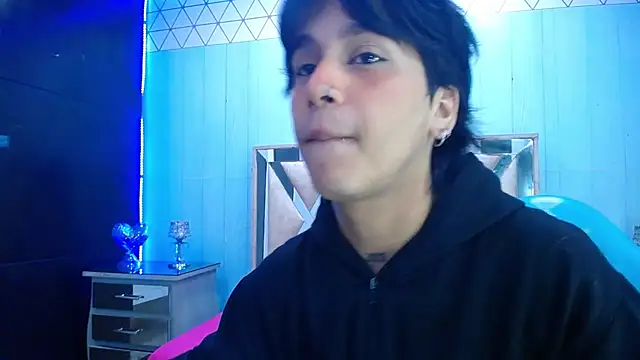 alex 477 online show from November 2025 11:33:01 AM