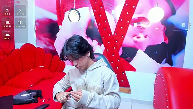 alex 477 online show from March 2026 11:47:01 AM