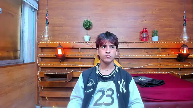 alex 477 online show from September 2025 11:50:02 AM