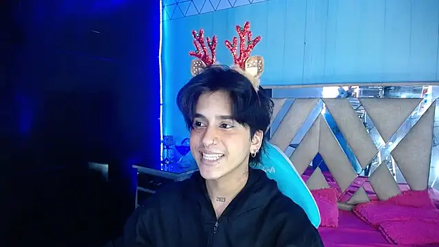 alex 477 online show from December 2025 11:33:02 AM