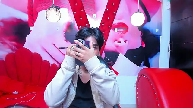 alex 477 online show from November 2025 11:47:02 AM