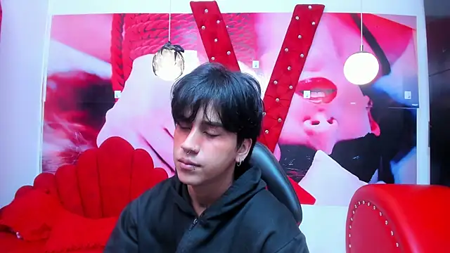 alex 477 online show from November 2025 11:31:01 AM