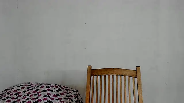 Snapshot of Jade_Dorthini chatting on January 2025 09:13:01 PM Jade Dorthini online show from January 2025 09:13:01 PM
