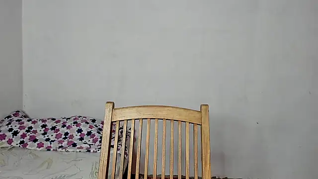 Snapshot of Jade_Dorthini chatting on March 2025 06:54:02 PM Jade Dorthini online show from March 2025 06:54:02 PM