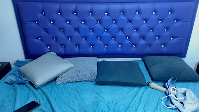 kiwii nasty online show from March 2025 02:40:02 AM