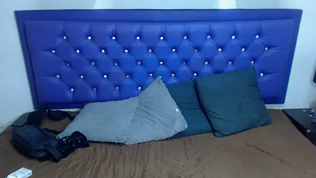 kiwii nasty online show from October 2025 10:53:01 PM