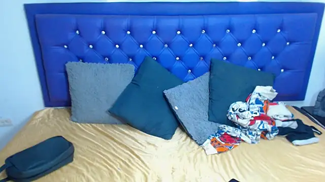 kiwii nasty online show from September 2025 11:19:02 PM