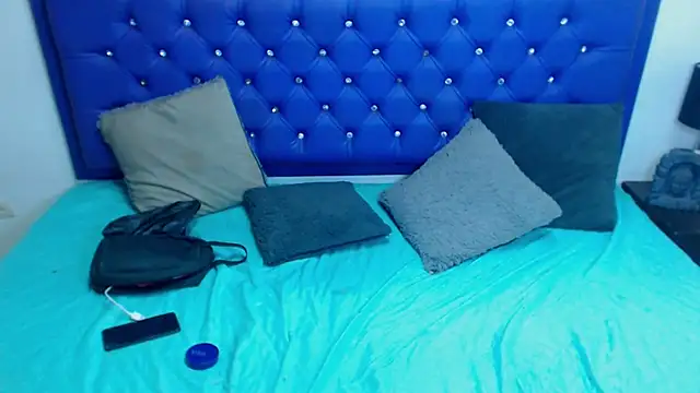 kiwii nasty online show from February 2026 11:59:01 PM