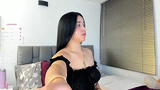 Gigi-bom online show from February 2026 12:07:02 AM