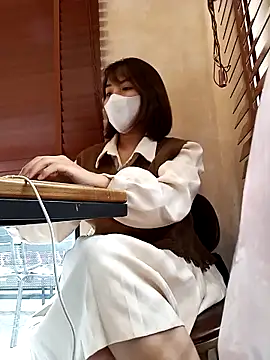 Snapshot of Michiko1 chatting on March 2025 08:55:01 AM Michiko1 online show from March 2025 08:55:01 AM