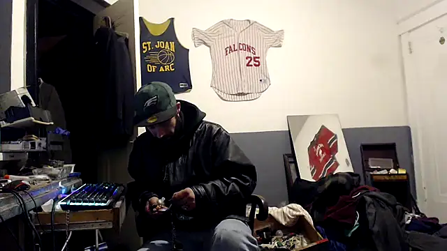 sledge901 online show from February 2025 06:25:02 AM