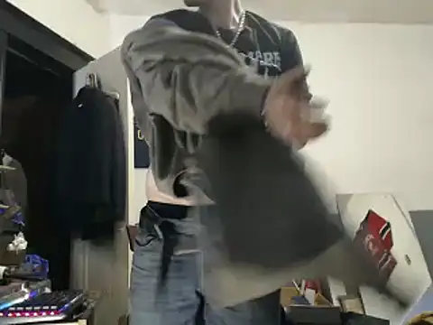 sledge901 online show from February 2025 09:53:02 PM