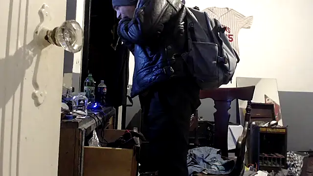 sledge901 online show from February 2026 12:15:01 PM