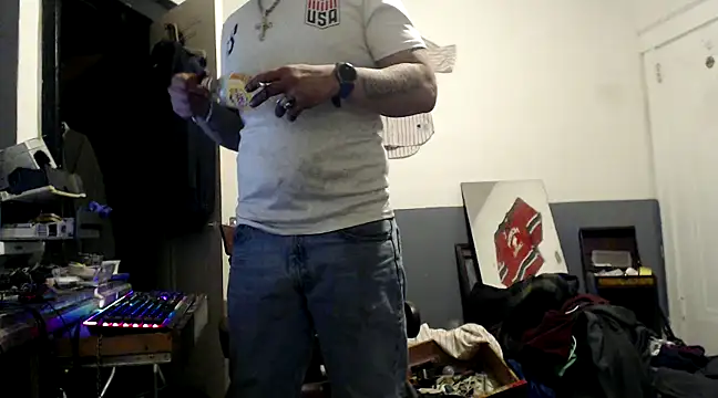 sledge901 online show from February 2025 09:51:02 AM