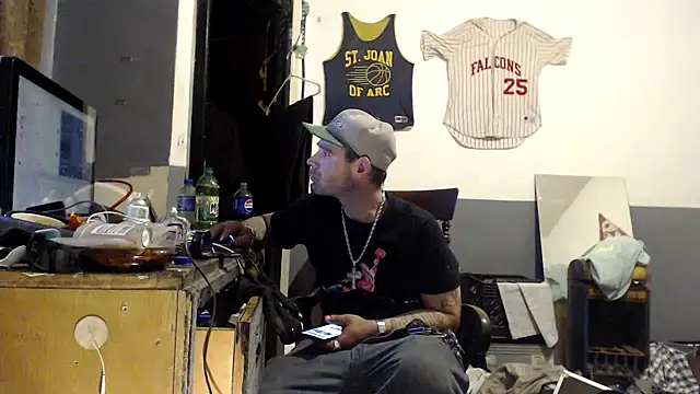 sledge901 online show from February 2026 10:18:02 PM